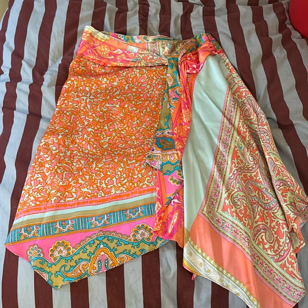 Vintage asymmetrical flowy paisley skirt